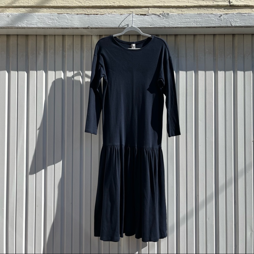 Dosa navy blue knit crew neck long sleeve midi dress